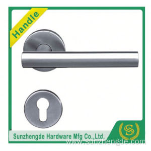 SZD STH-109 Dual Chrome Two-Tone Finish Lever On Rose Designer Door Handle Pack Latch/Hinges